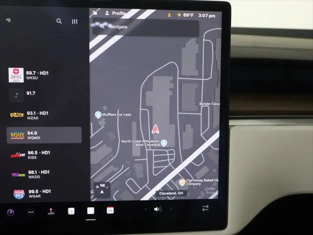 2022 Tesla Model X Dual Motor All-Wheel Drive