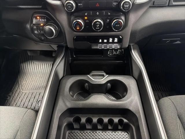 2021 Ram 1500 Big Horn Crew Cab 4x4 5'7" Box