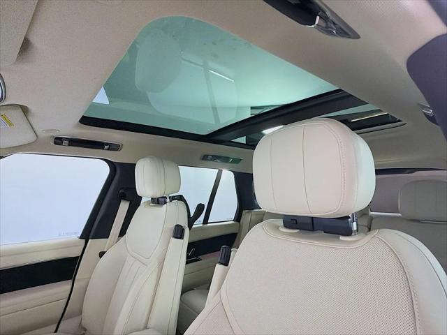 2026 Land Rover Range Rover P400 SE