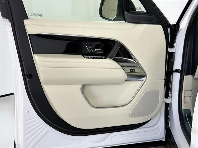 2026 Land Rover Range Rover P400 SE