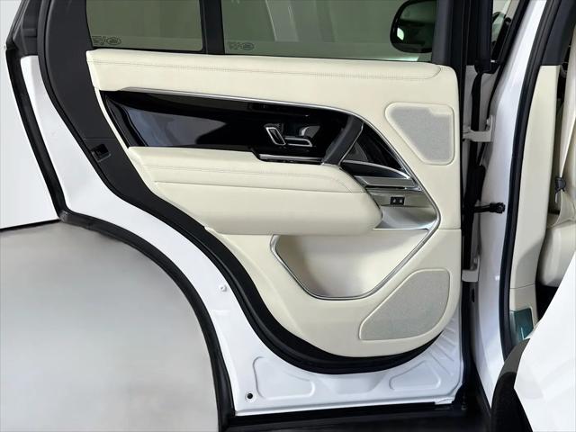 2026 Land Rover Range Rover P400 SE