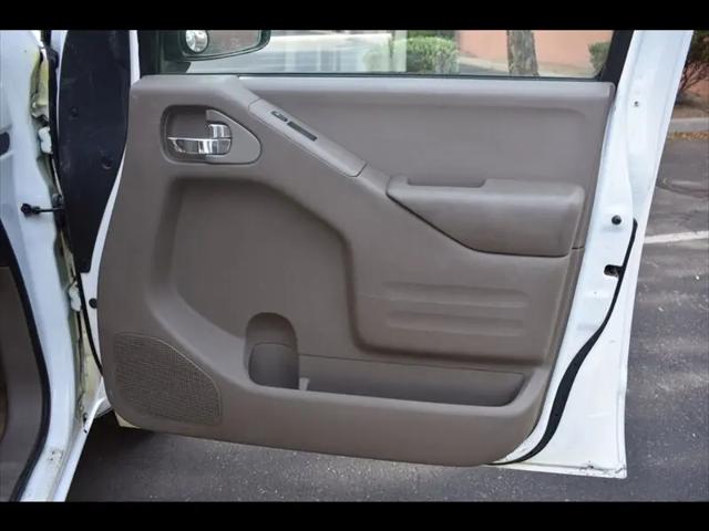 2016 Nissan Frontier SV