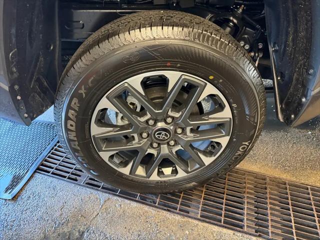 2026 Toyota Tundra Limited CrewMax 5.5' Bed