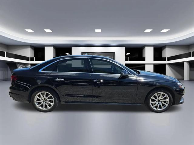 2023 Audi A4 Premium 40 TFSI quattro S tronic