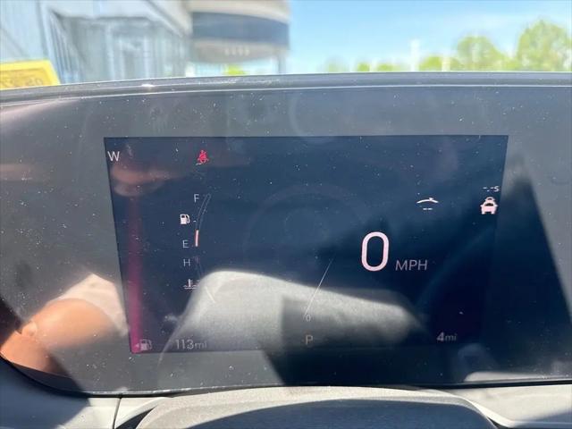 2026 Buick NV Avenir FWD
