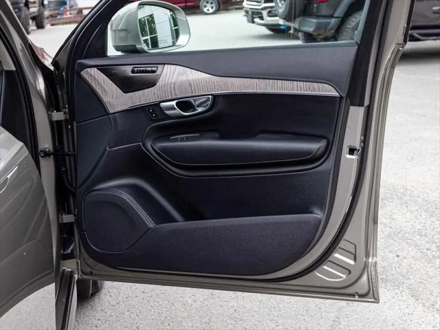 2021 Volvo XC90 T6 Inscription 7 Passenger