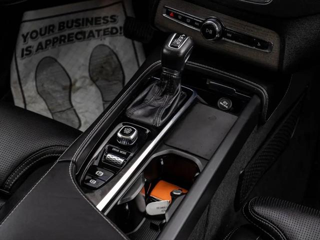 2021 Volvo XC90 T6 Inscription 7 Passenger