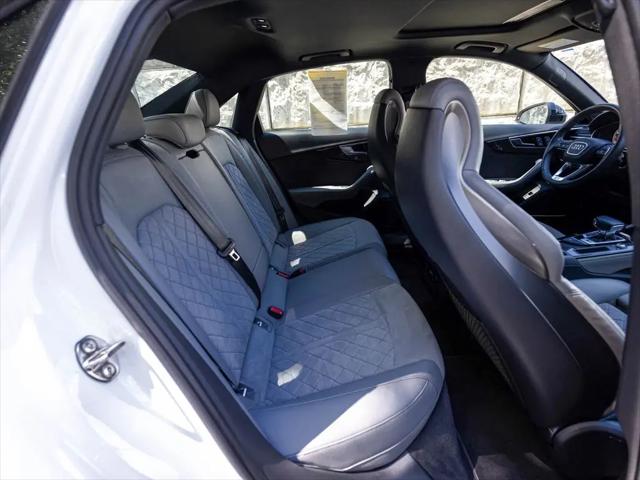 2022 Audi S4 Prestige TFSI quattro Tiptronic