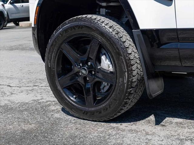 2023 Land Rover Defender 110 X-Dynamic SE