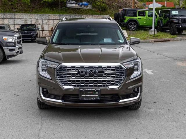 2023 GMC Terrain AWD Denali