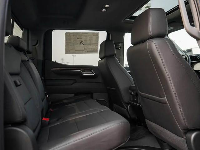 2026 GMC Sierra 1500 Crew Cab, Short Bed, SLT, 4WD
