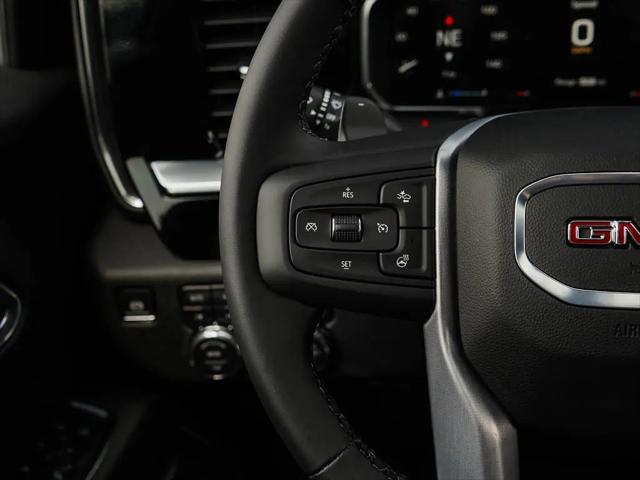 2026 GMC Sierra 1500 Crew Cab, Short Bed, SLT, 4WD