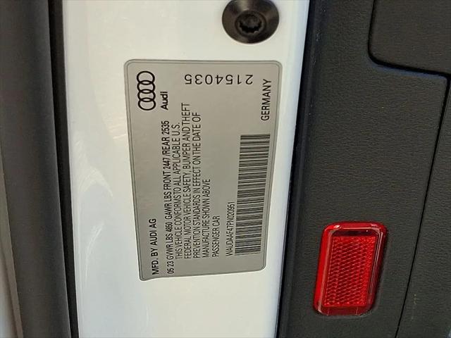 2023 Audi A4 Premium 45 TFSI S line quattro S tronic