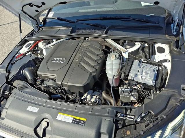 2023 Audi A4 Premium 45 TFSI S line quattro S tronic