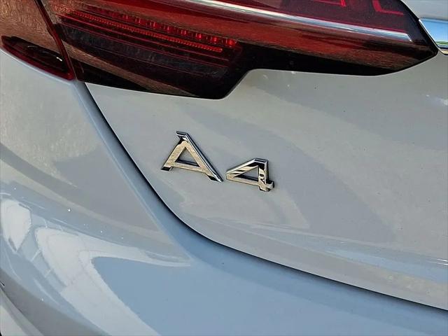 2023 Audi A4 Premium 45 TFSI S line quattro S tronic