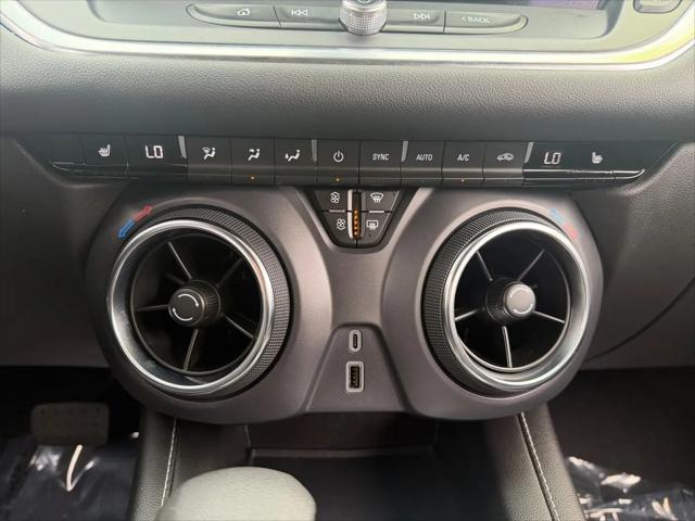 2025 Chevrolet Blazer AWD 2LT