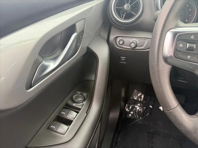 2025 Chevrolet Blazer AWD 2LT