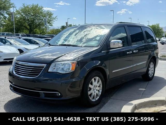 2012 Chrysler Town & Country Touring-L