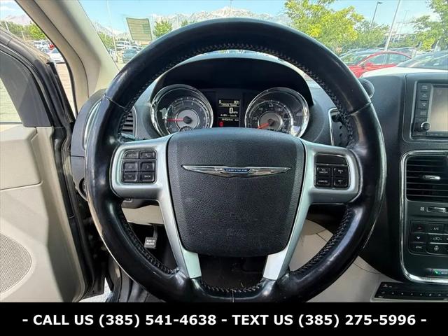 2012 Chrysler Town & Country Touring-L