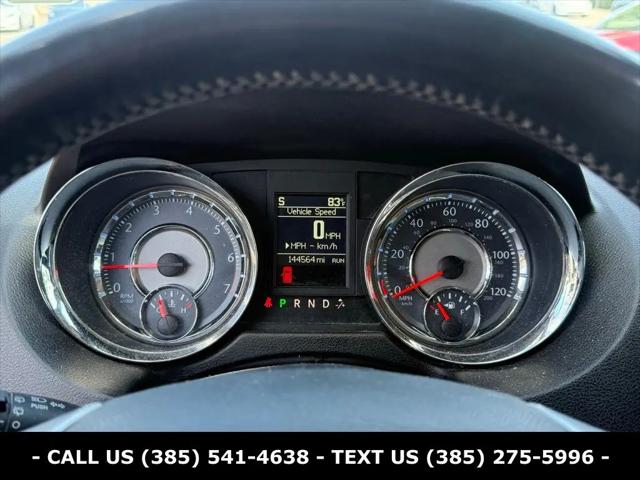 2012 Chrysler Town & Country Touring-L