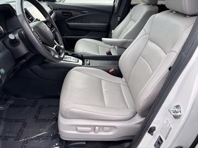 2023 Honda Passport AWD Elite