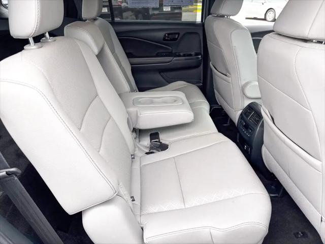 2023 Honda Passport AWD Elite