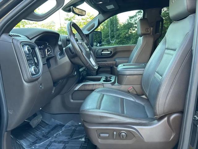 2021 GMC Sierra 2500HD 4WD Crew Cab Standard Bed Denali