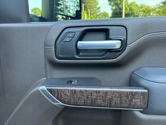 2021 GMC Sierra 2500HD 4WD Crew Cab Standard Bed Denali