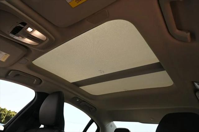 2024 Volvo S60 B5 Plus Dark Theme
