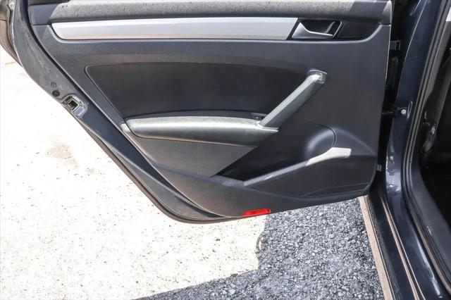 2020 Volkswagen Passat 2.0T SE