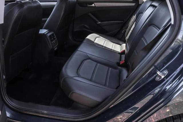 2020 Volkswagen Passat 2.0T SE
