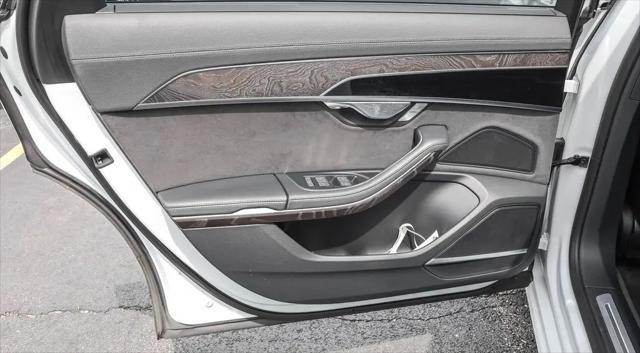 2023 Audi A8 L 55 TFSI quattro Tiptronic