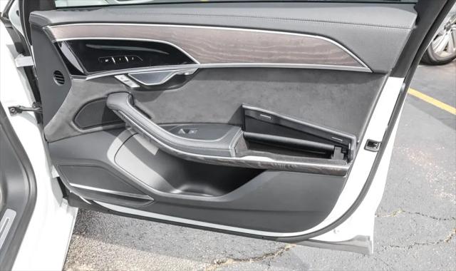 2023 Audi A8 L 55 TFSI quattro Tiptronic