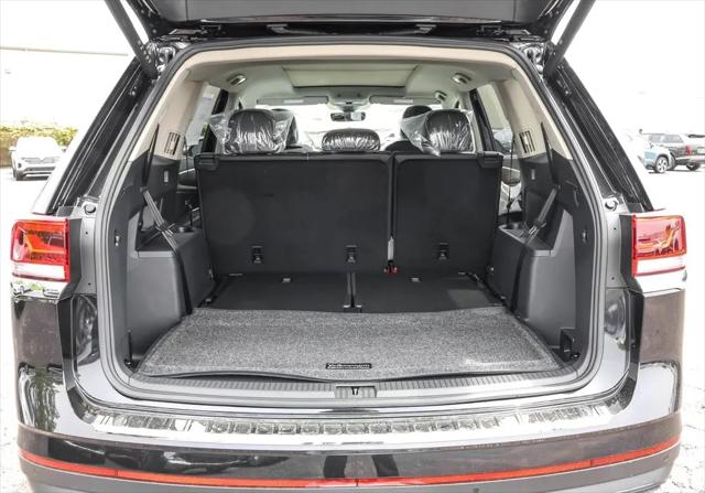 2026 Volkswagen Atlas SE with Technology