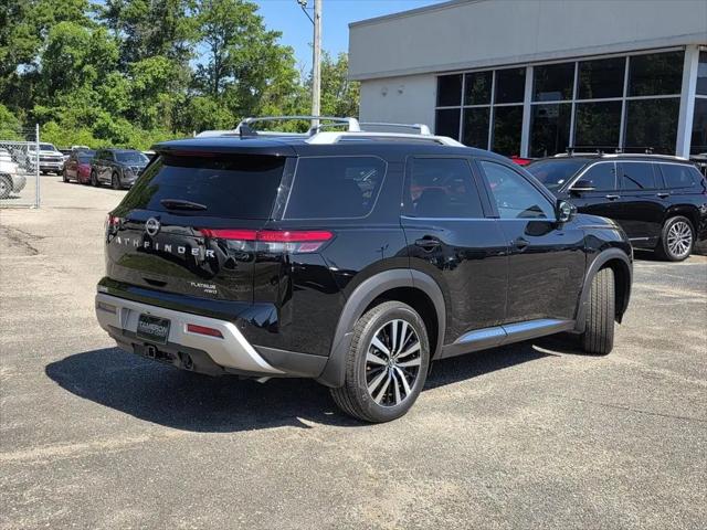 2025 Nissan Pathfinder Platinum 4WD