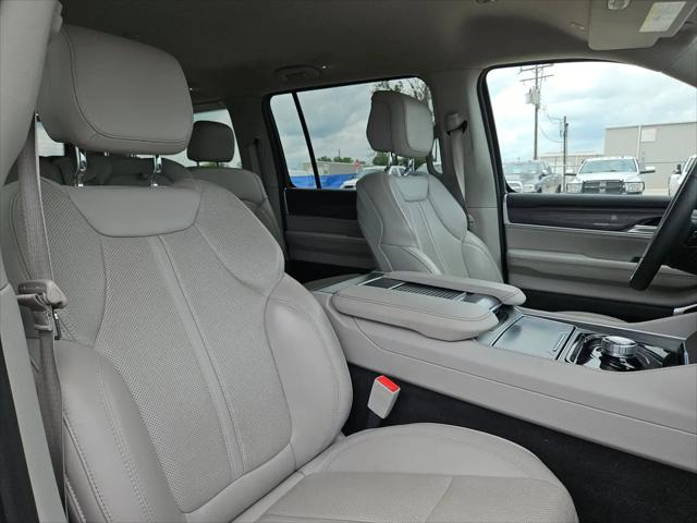 2024 Jeep Wagoneer Series II 4x2