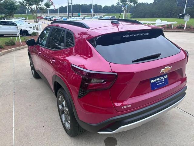 2026 Chevrolet Trax FWD LT