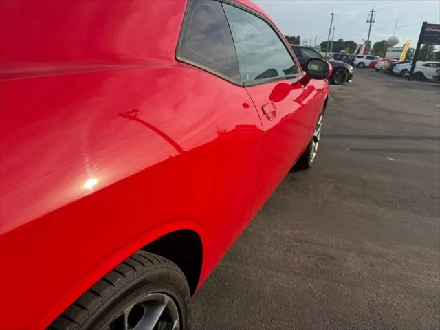2022 Dodge Challenger SXT