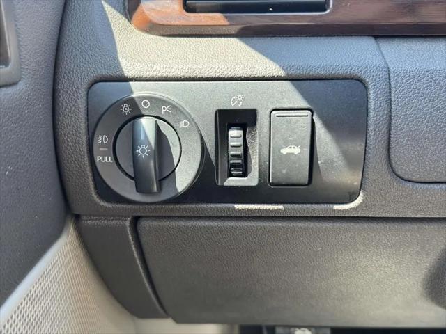 2008 Ford Taurus SEL