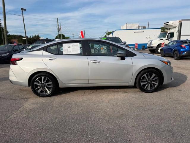2021 Nissan Versa SV Xtronic CVT