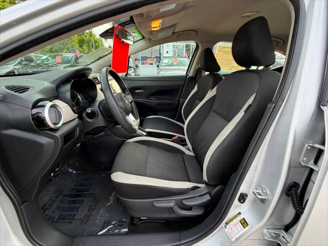 2021 Nissan Versa SV Xtronic CVT