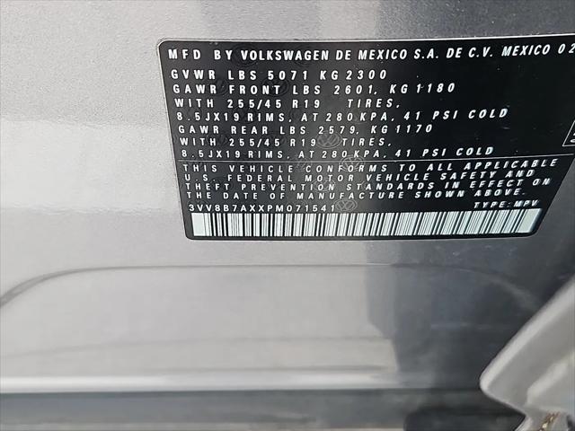 2023 Volkswagen Tiguan 2.0T SE R-Line Black