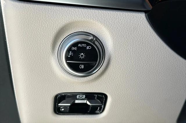 2026 Mercedes-Benz C-CLASS C 300 C 300