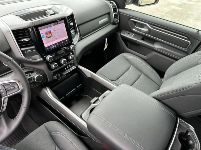 2026 Ram 1500 Big Horn Crew Cab 4x4 57 Box