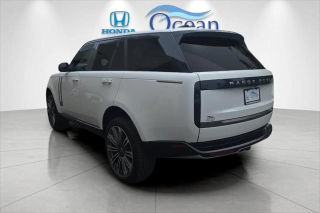 2025 Land Rover Range Rover P530 SE