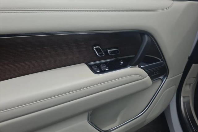 2025 Land Rover Range Rover P530 SE