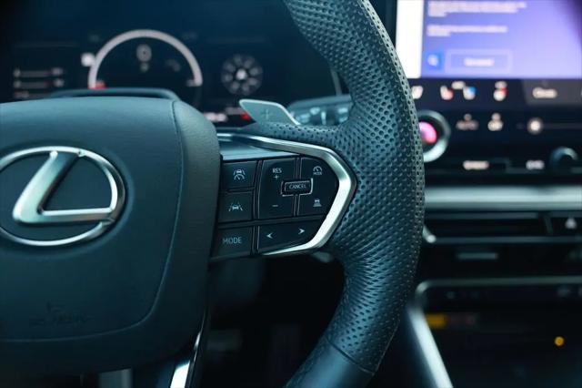 2024 Lexus TX 500h F SPORT Premium