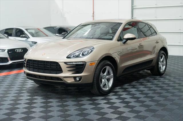 2017 Porsche Macan Macan