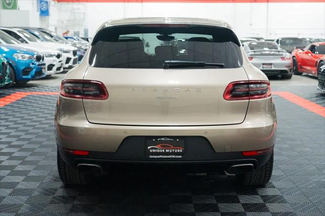 2017 Porsche Macan Macan