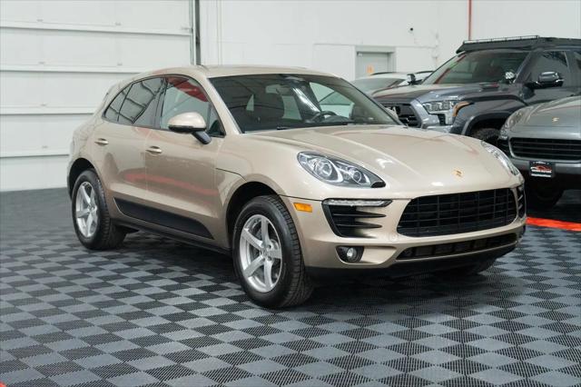 2017 Porsche Macan Macan
